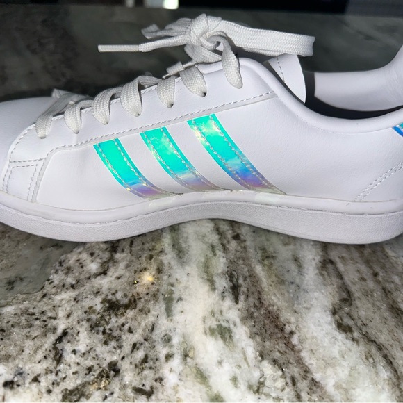 Adidas Grand Court holographic sneakers - SIZE 7 - Picture 3 of 10